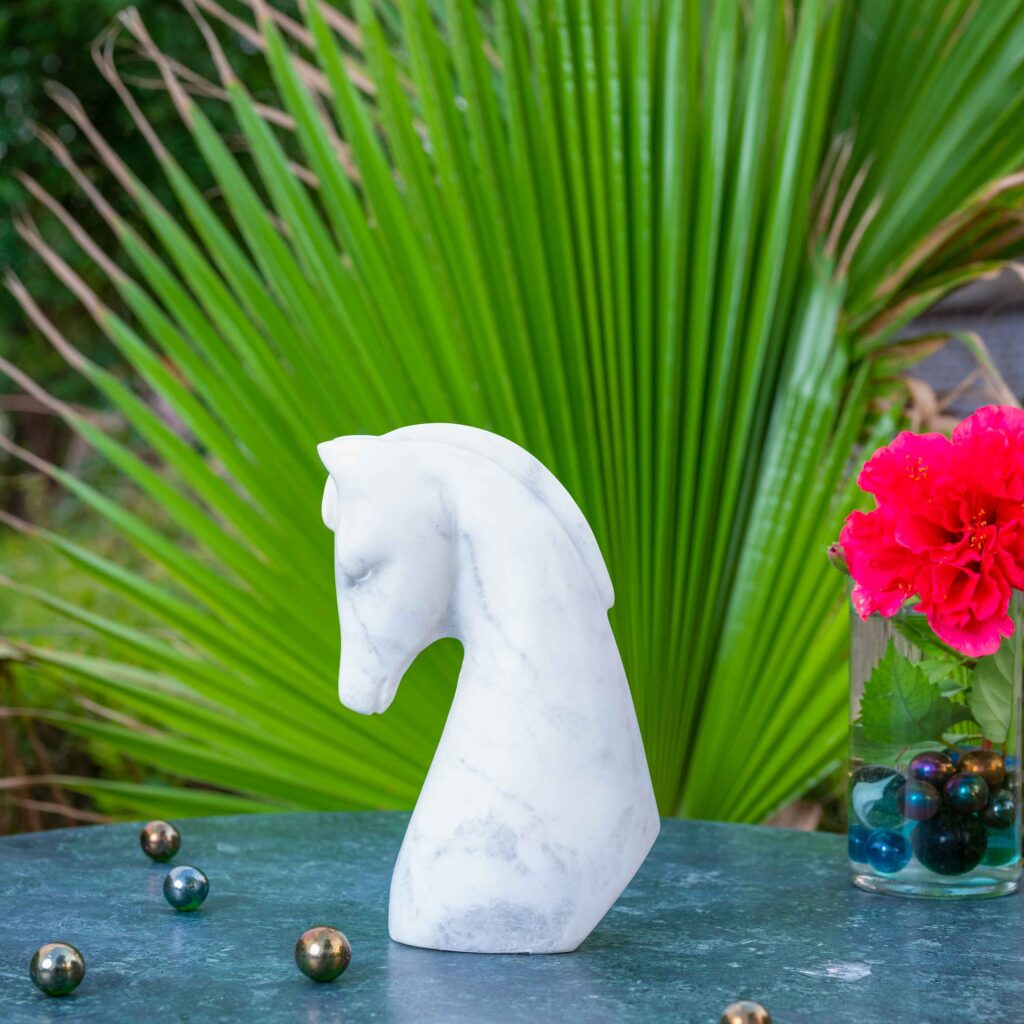 Marble deals Horse