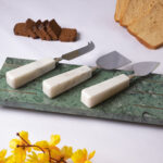 white-marble-cultery-set