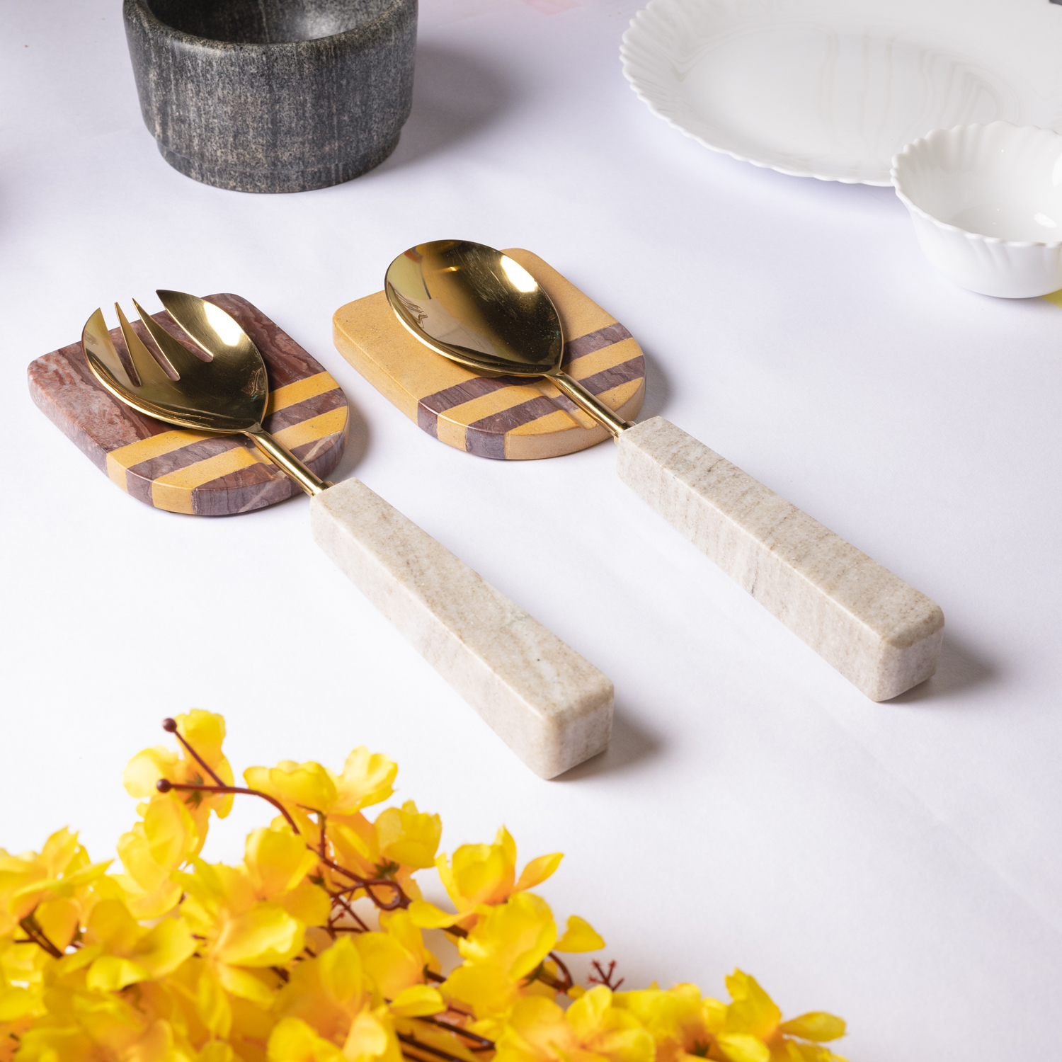 white-marble-cutlery-set
