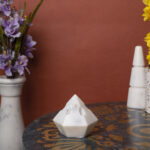 white-marble-pen-stand